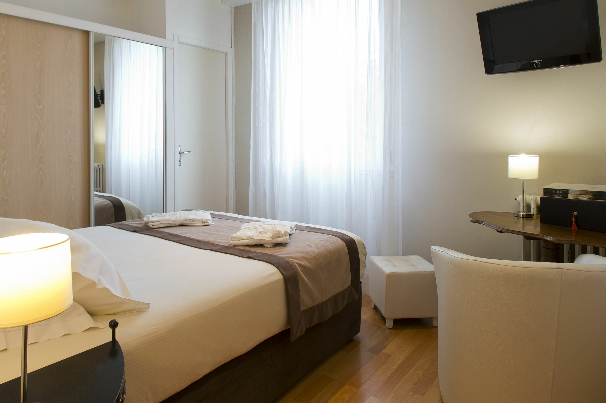 The Originals Boutique, Hotel Du Pont Roupt, Mende Dış mekan fotoğraf
